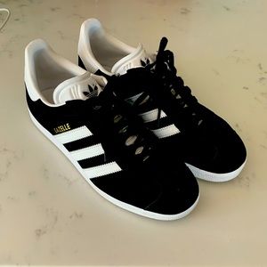 Adidas women’s Gazelle